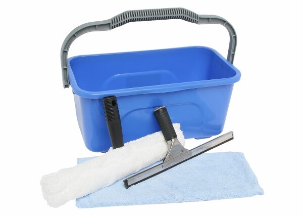 Edco Economy Window Cleaning Kit With 11L Bucket